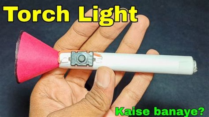 How do I light (and clear) a torch?