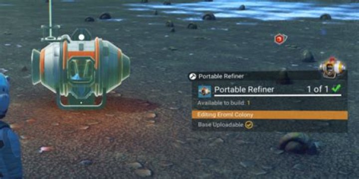 How do you craft the Portable Refiner in No Man's Sky Next?
