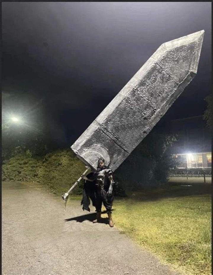 What does right clicking with the sword equipped do?