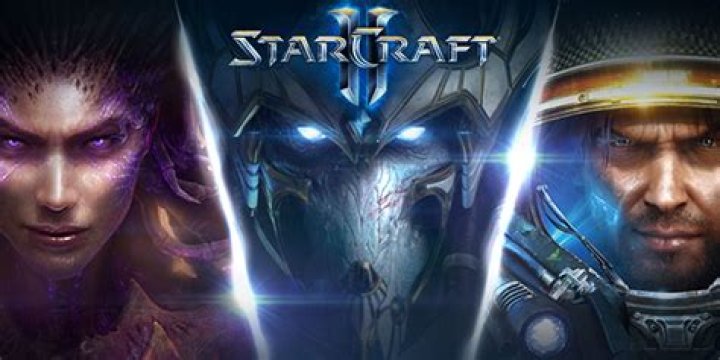 What speed are most multiplayer StarCraft II games played at?