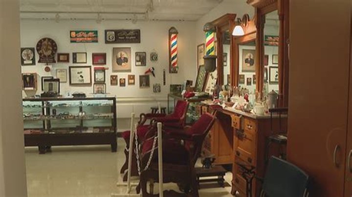 Why is the Barber's paradox a paradox?